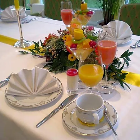 Hotel Christine 3*
